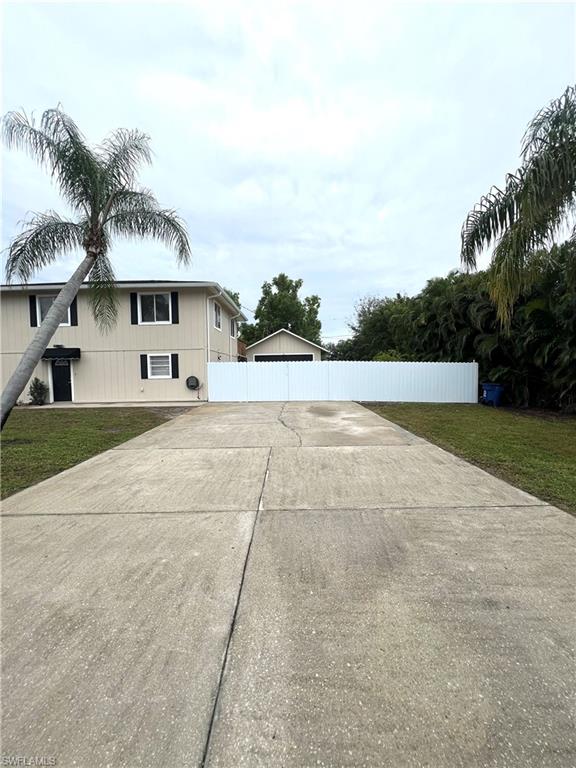 8430 Wren Road Fort Myers, FL 33967 - Photo 7 of 50 Extensive parking in front.