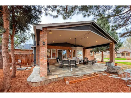 $899,000 | 1204 Twin Peaks Circle, Longmont, CO 80503