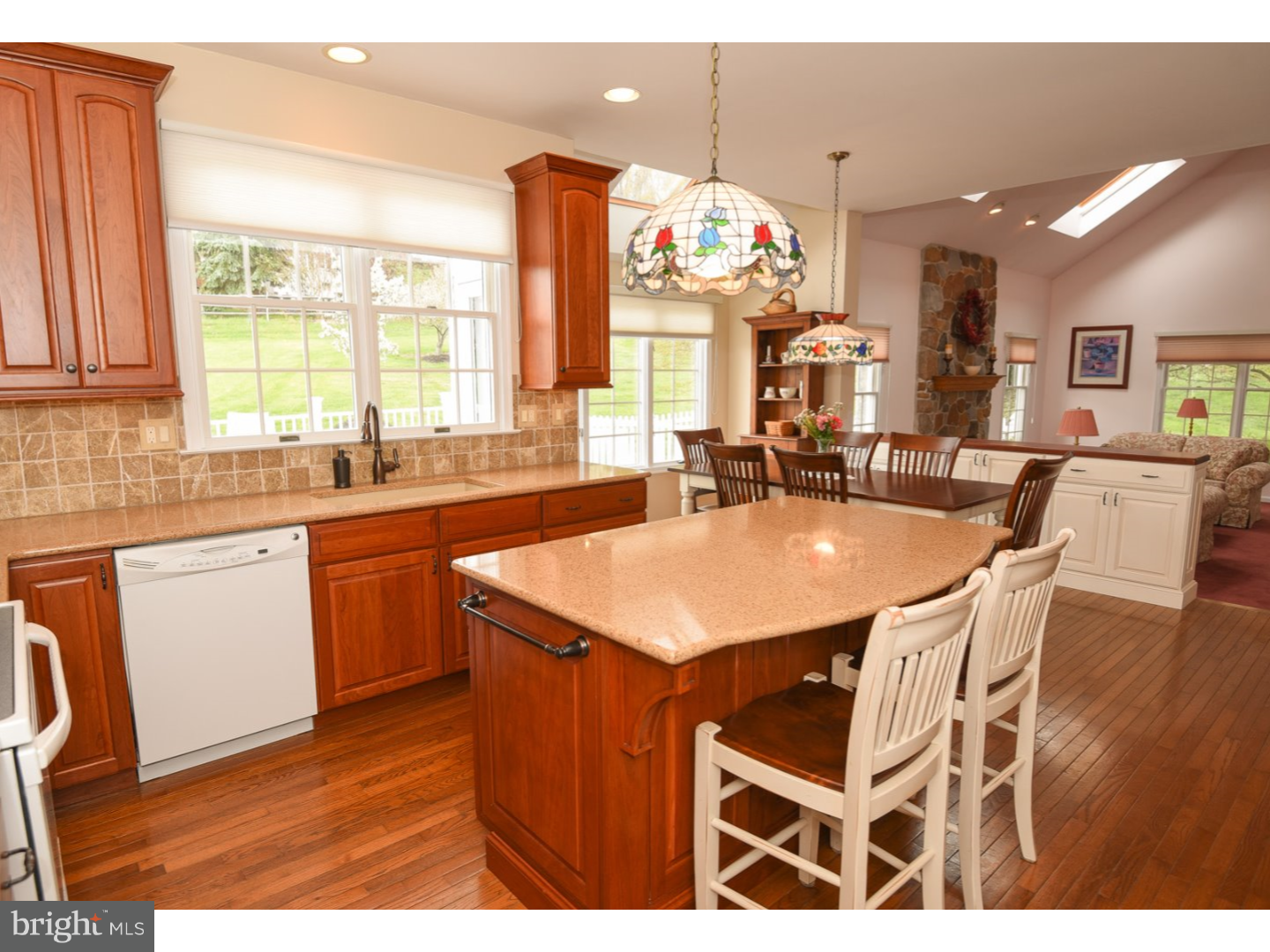1068 Redtail Road Audubon, PA 19403 - Photo 6 of 24 Gallery Image 6