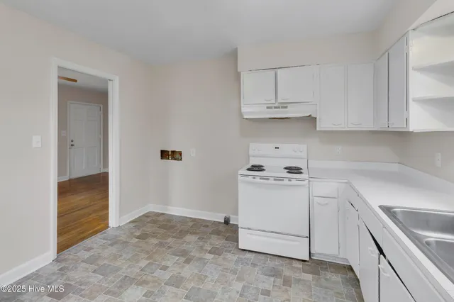 $1,430 | 1508 Beaufort Street, New Bern, NC 28560