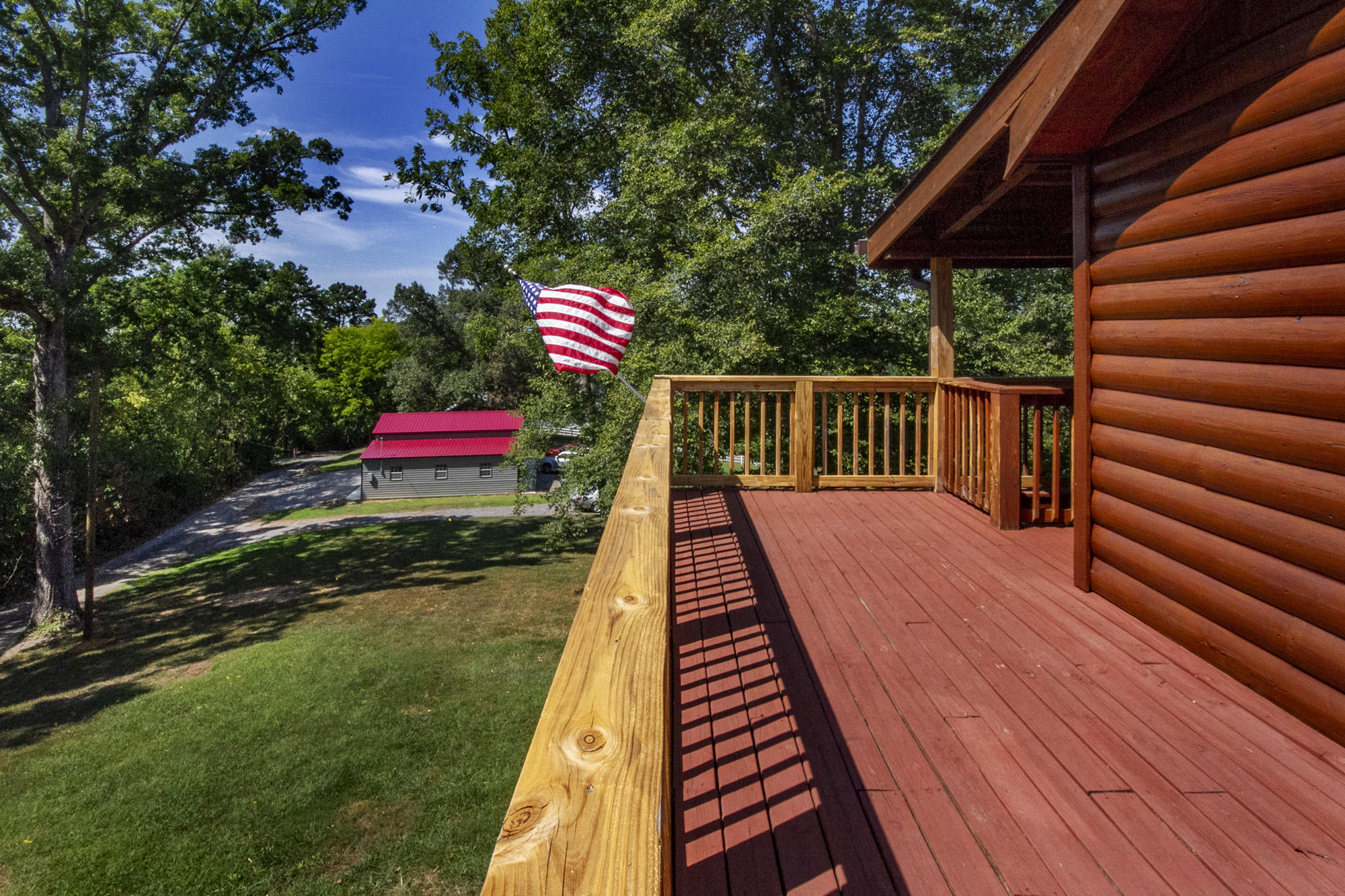 1007 Frank Thornton Road Dandridge, TN 37725 - Photo 2 of 24 IMG_0057
