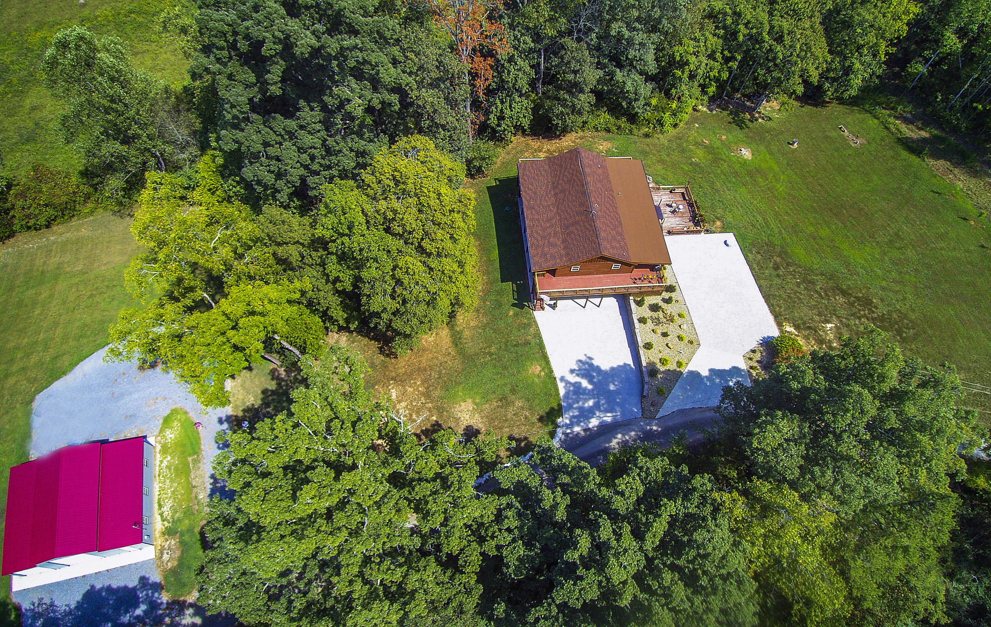 1007 Frank Thornton Road Dandridge, TN 37725 - Photo 20 of 24 YUN00082