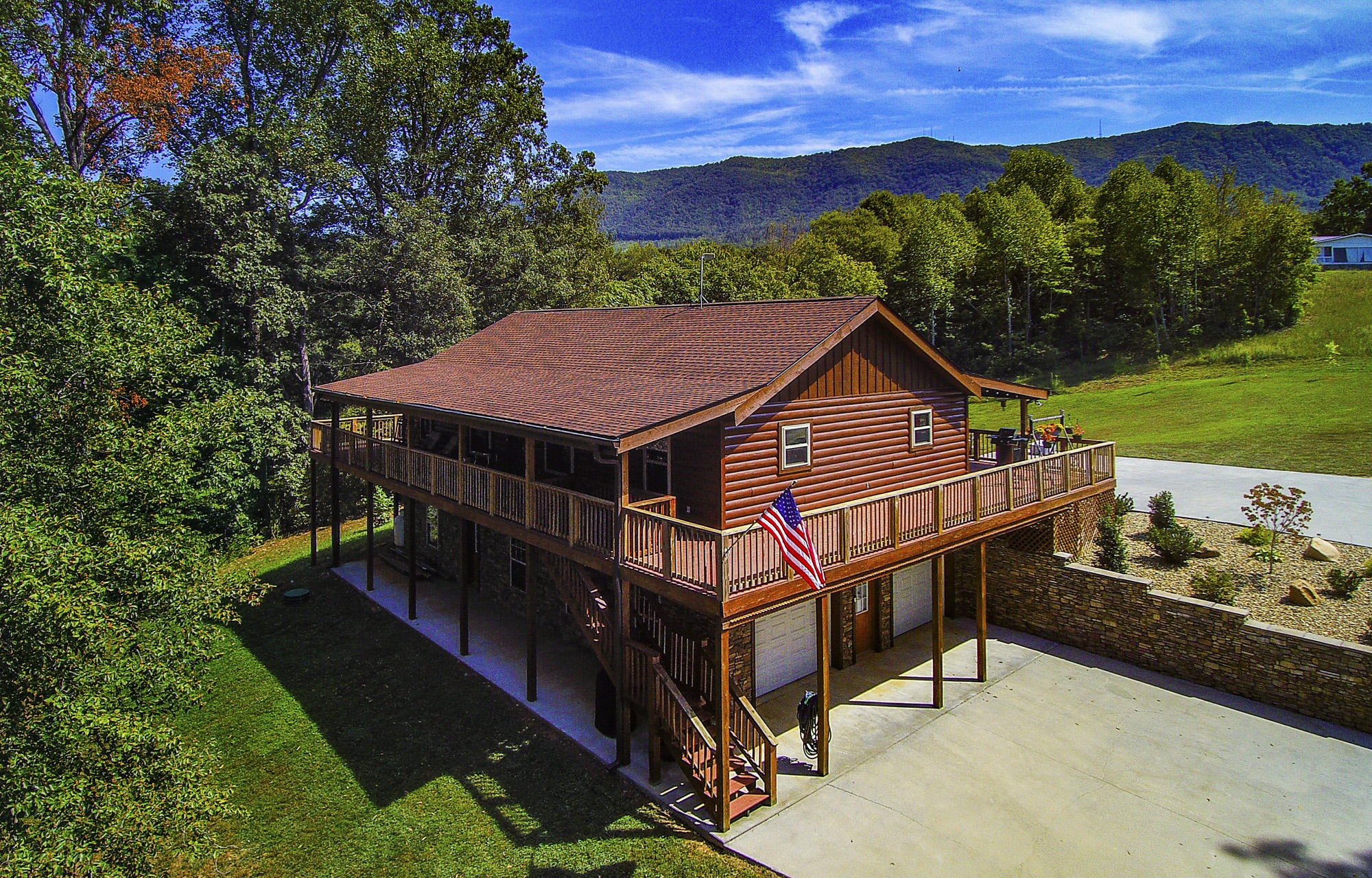 1007 Frank Thornton Road Dandridge, TN 37725 - Photo 24 of 24 YUN00102