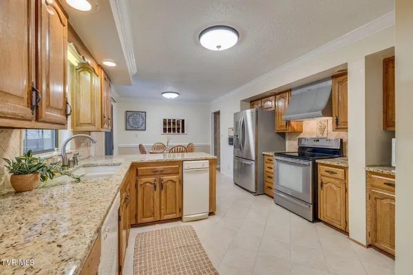 $470,000 | 557 Valley Avenue, Erwin, TN 37650