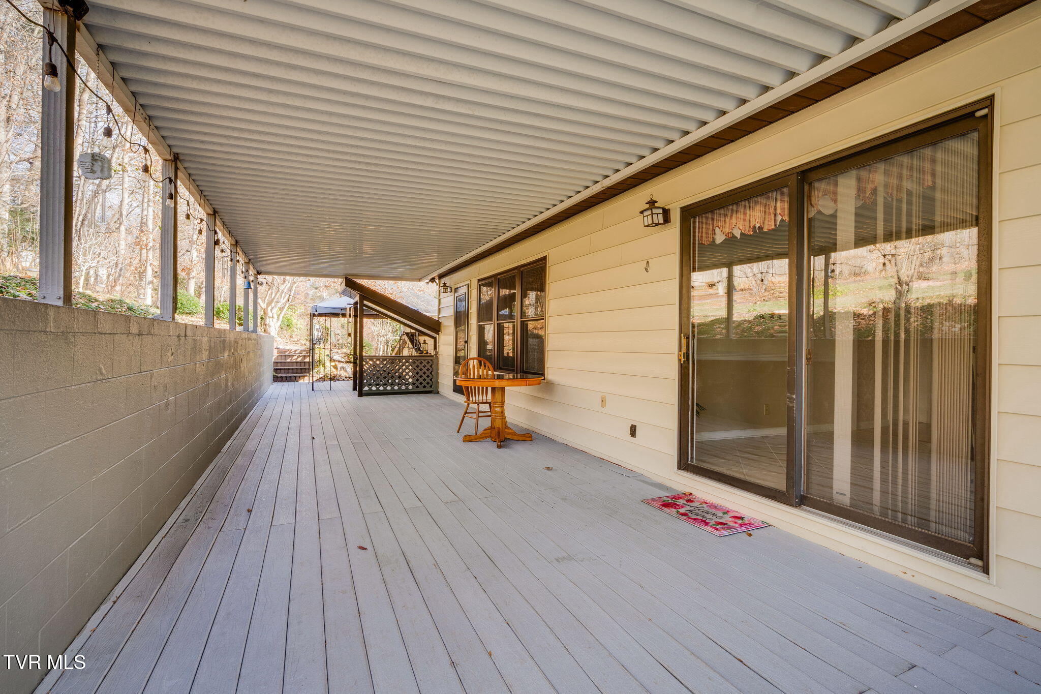 557 Valley Avenue Erwin, TN 37650 - Photo 45 of 66 043