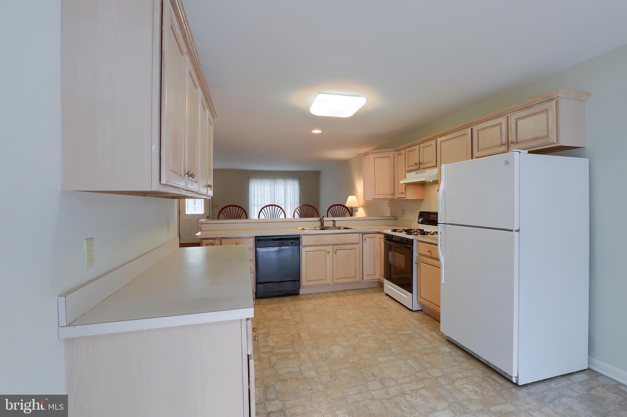 2311 Daisy Road York, PA 17402 - Photo 11 of 44