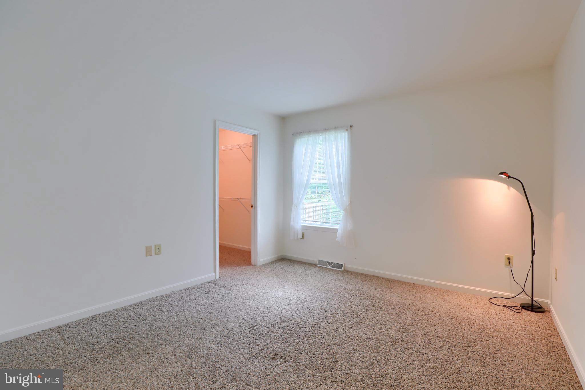 2311 Daisy Road York, PA 17402 - Photo 24 of 44
