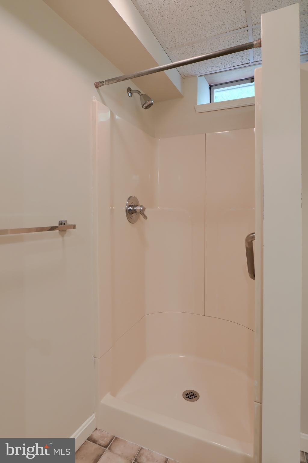 2311 Daisy Road York, PA 17402 - Photo 35 of 44