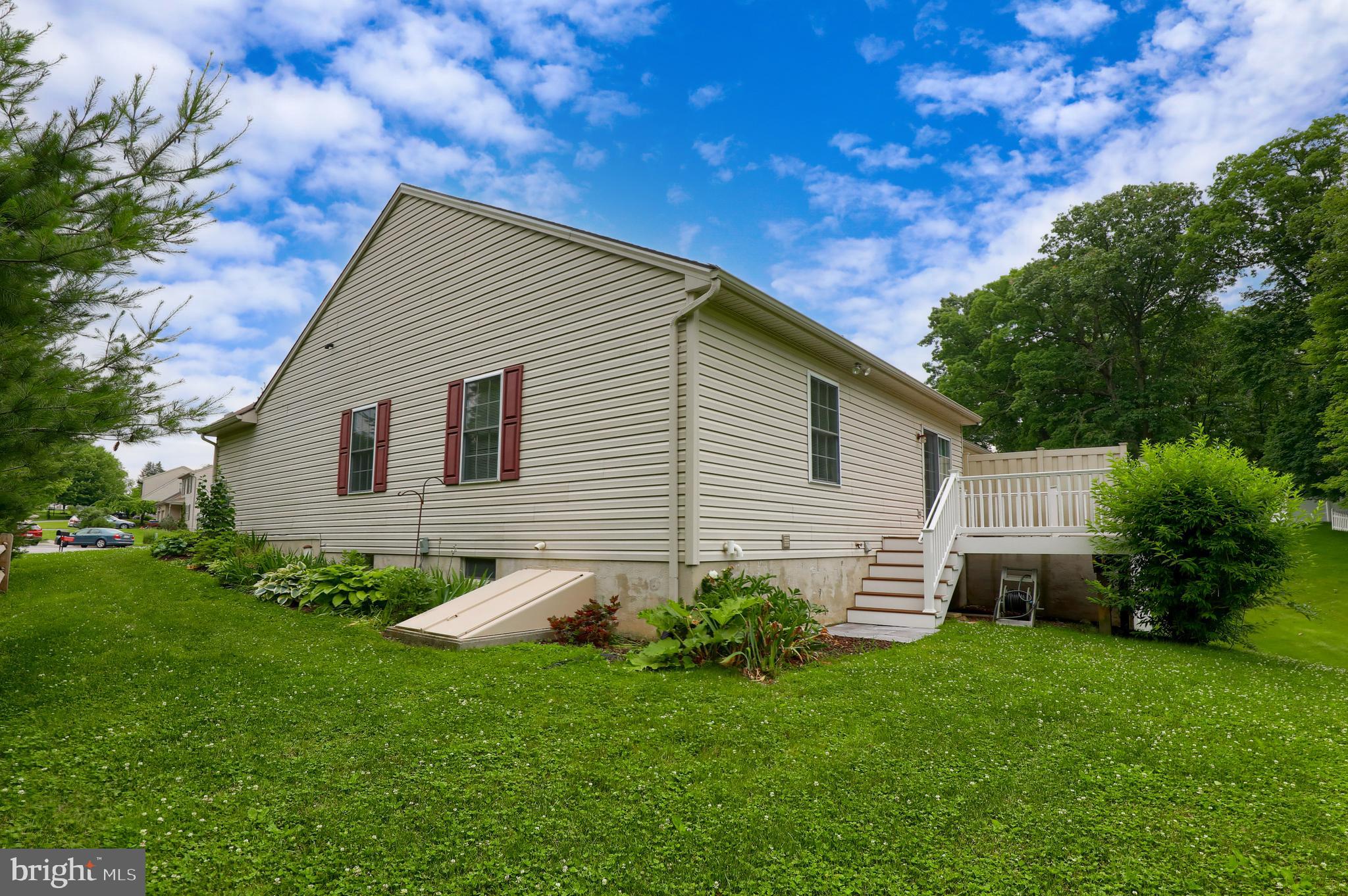 2311 Daisy Road York, PA 17402 - Photo 39 of 44