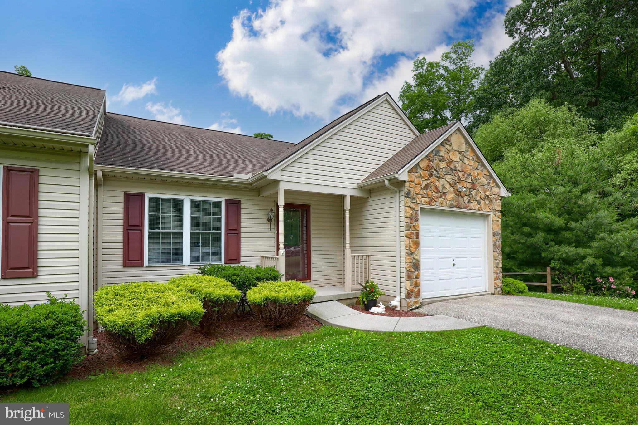 2311 Daisy Road York, PA 17402 - Photo 44 of 44