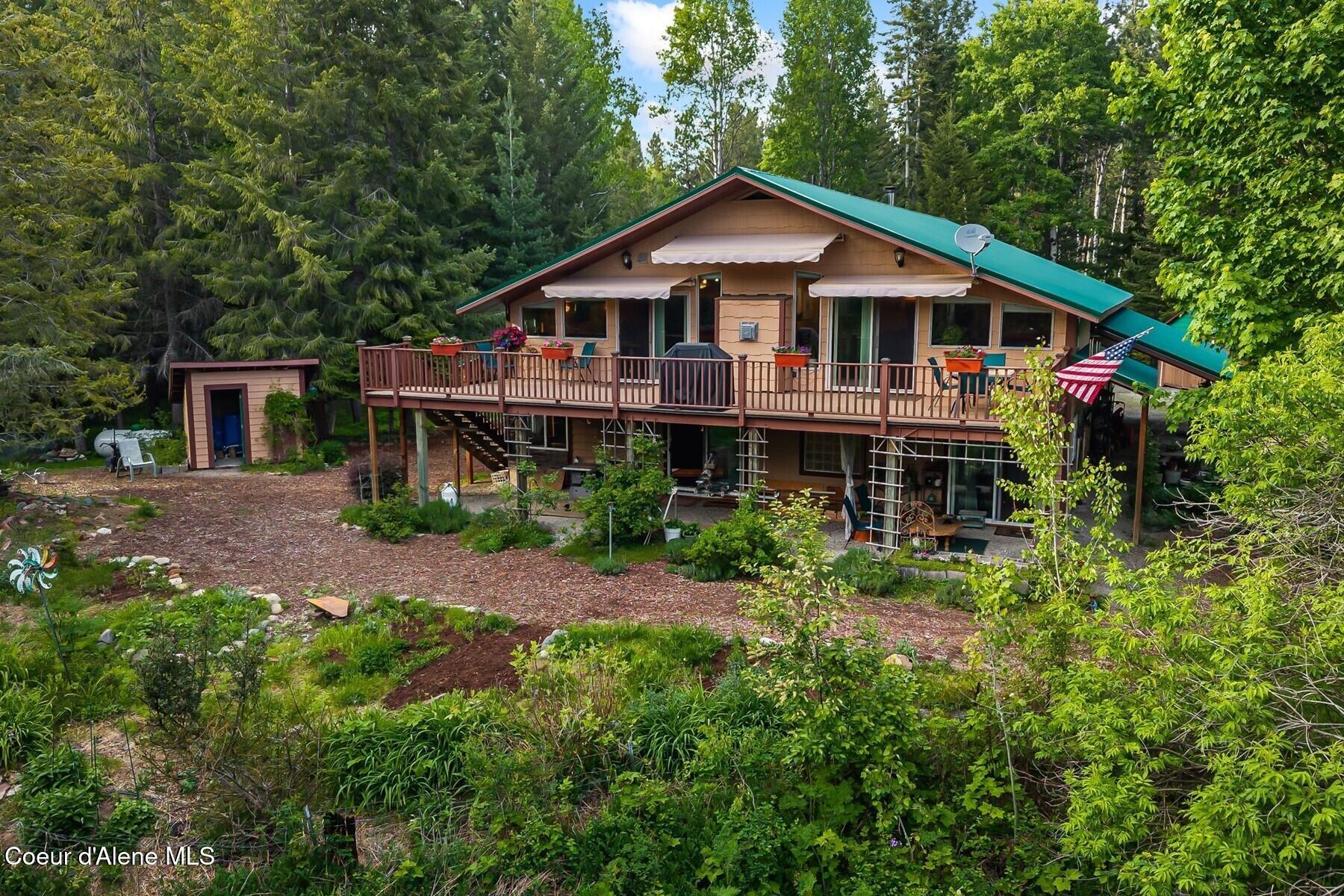 446 Hummingbird Drive Sandpoint, ID 83864 - Photo 40 of 95 Rear View