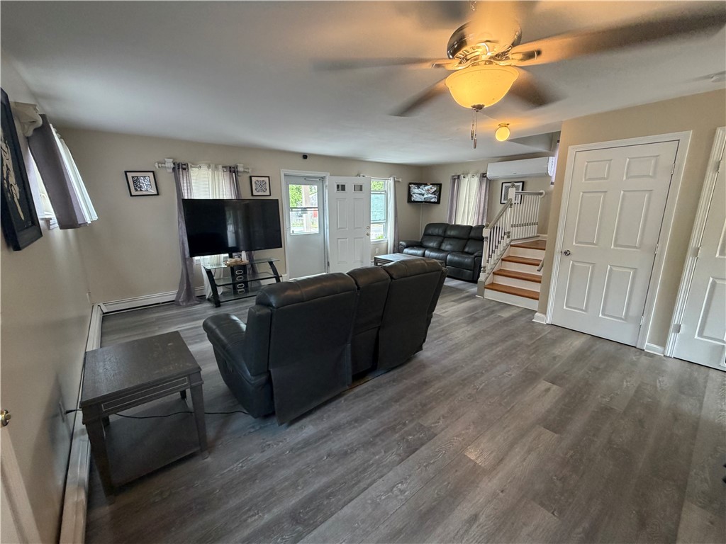 324 Dudley Street Providence, RI 02907 - Photo 6 of 24