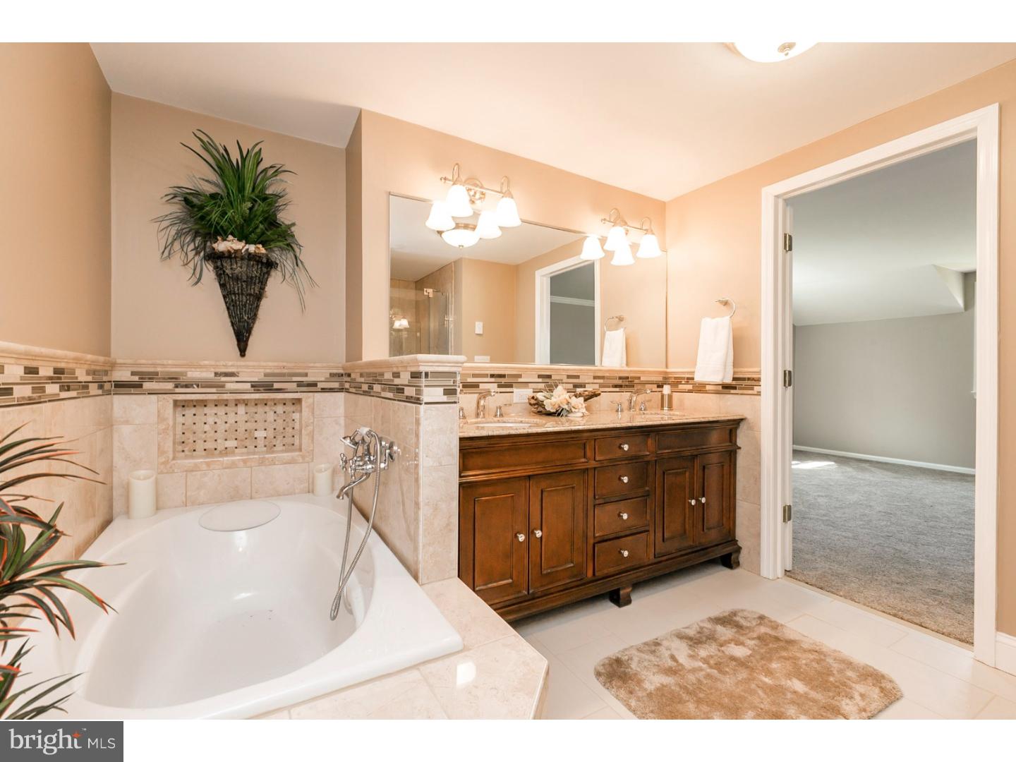754 Scholl Road Pottstown, PA 19465 - Photo 18 of 25 Master Bathroom