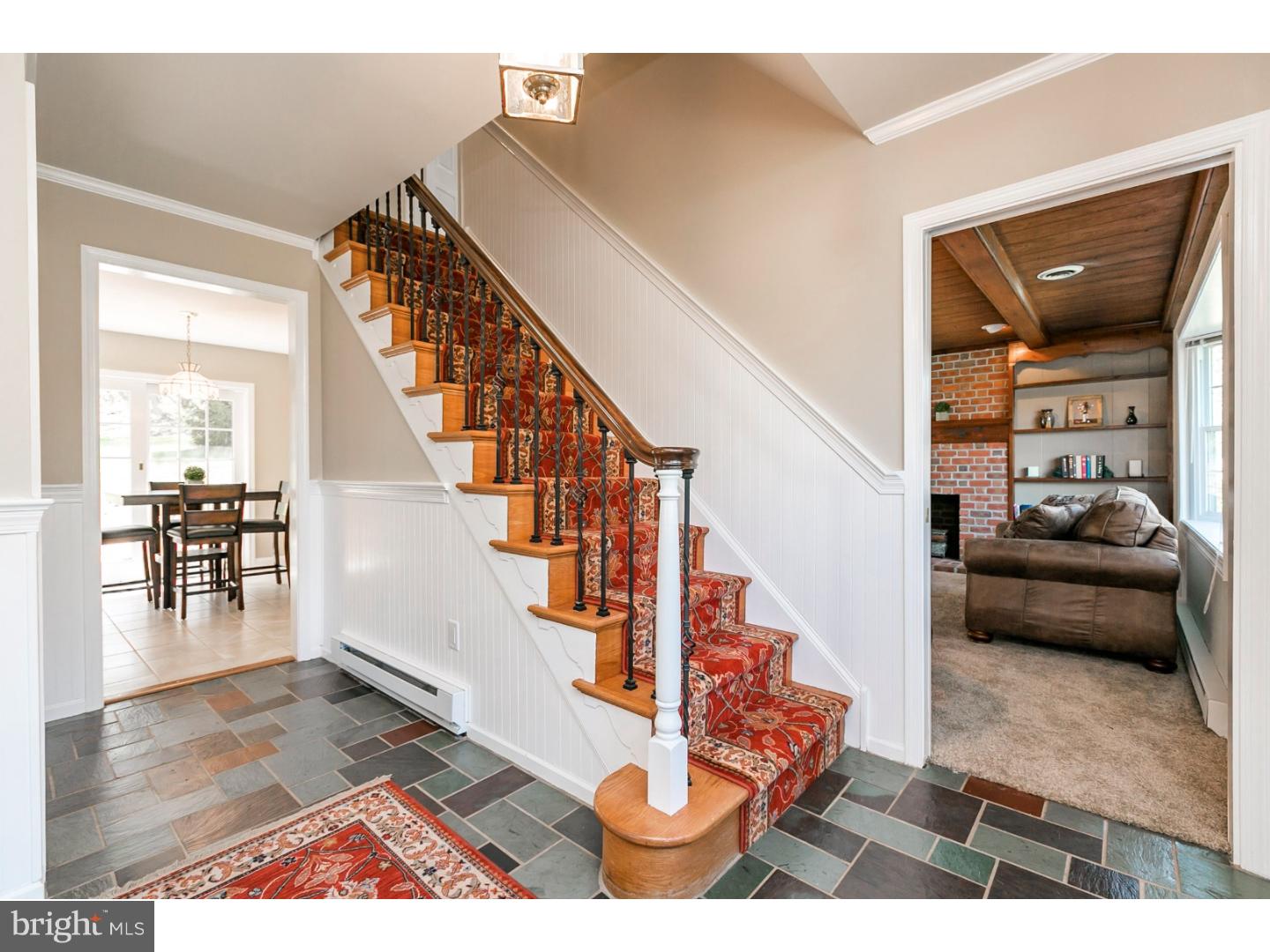 754 Scholl Road Pottstown, PA 19465 - Photo 7 of 25 Foyer
