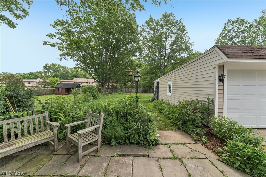 1141 Bates Road Rocky River, OH 44116 - Photo 42 of 50