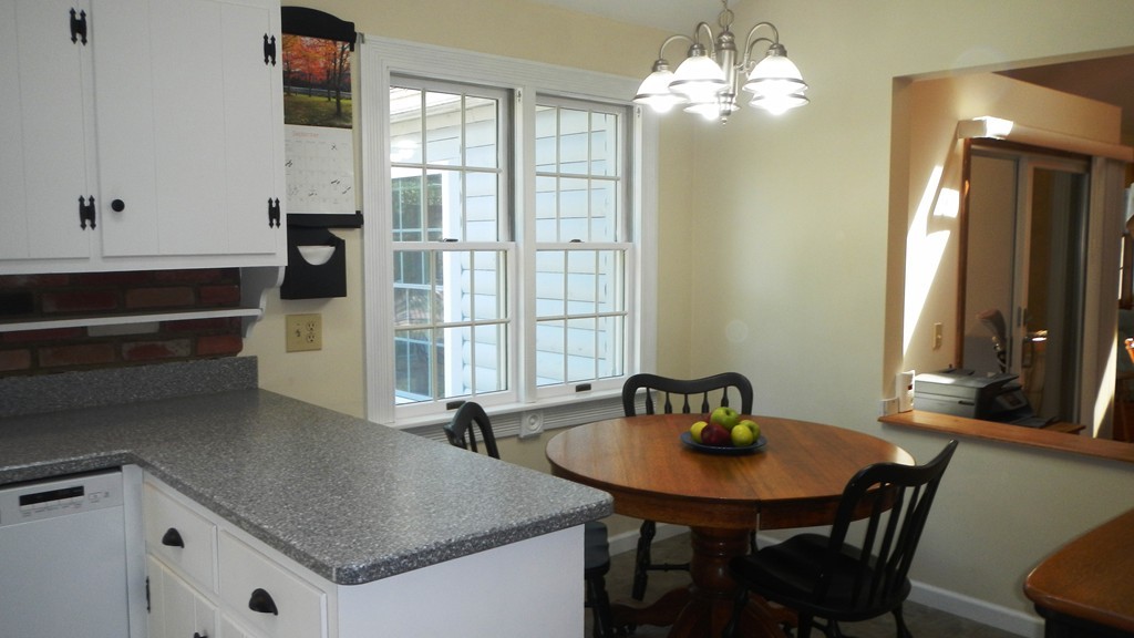 269 Kibbe Road East Longmeadow, MA 01028 - Photo 12 of 26 Gallery Image 12