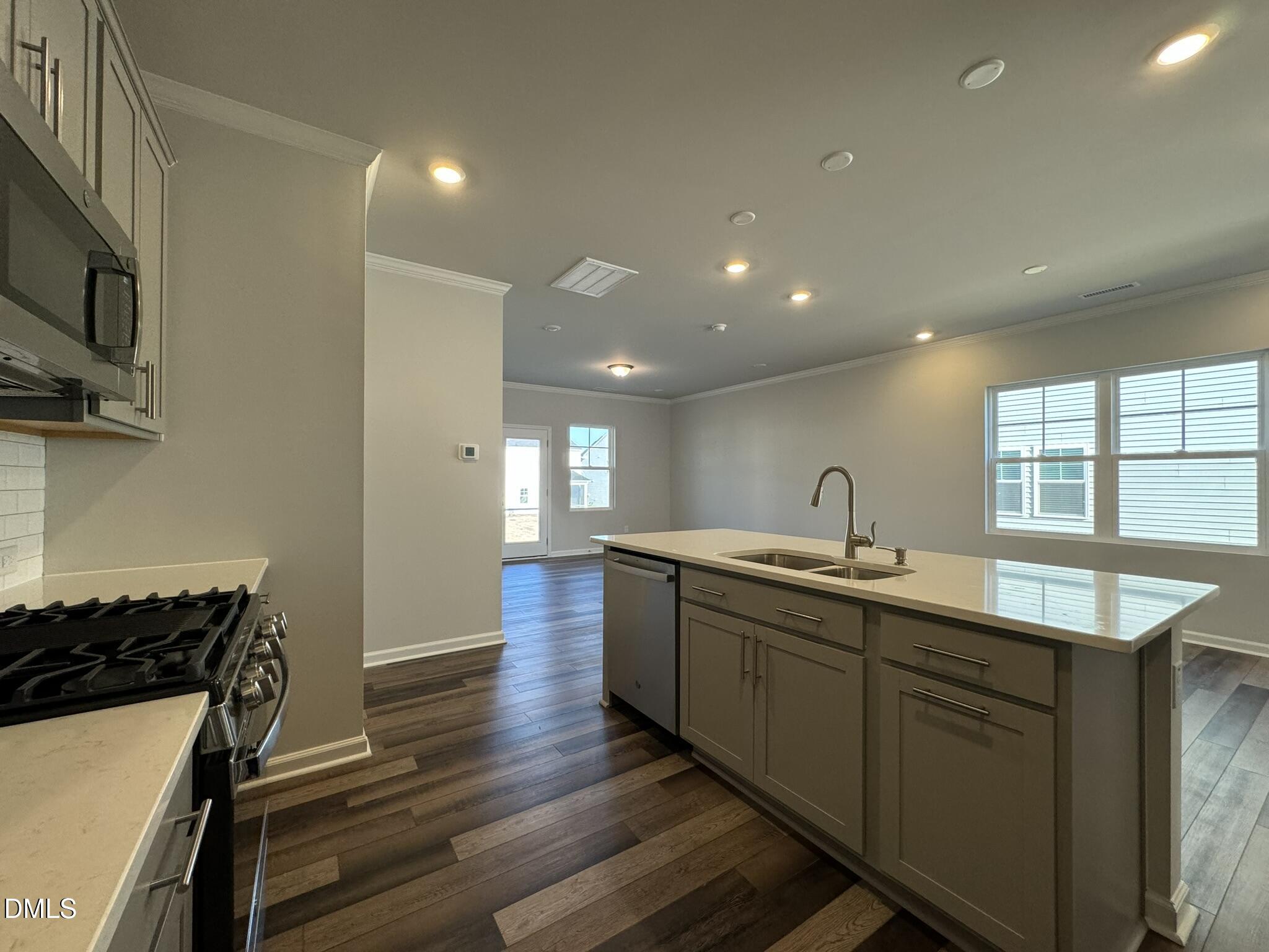 2509 Salt River Lane Raleigh, NC 27616 - Photo 4 of 23 IMG_3164
