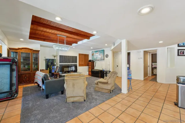 $734,999 | 68585 Panorama Road, Cathedral City, CA 92234