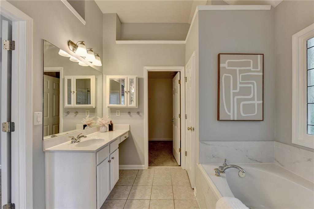 3545 Sentry View Trace Suwanee, GA 30024 - Photo 36 of 80