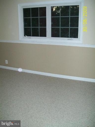 3005 Freeway Halethorpe, MD 21227 - Photo 9 of 13 Bedroom #2