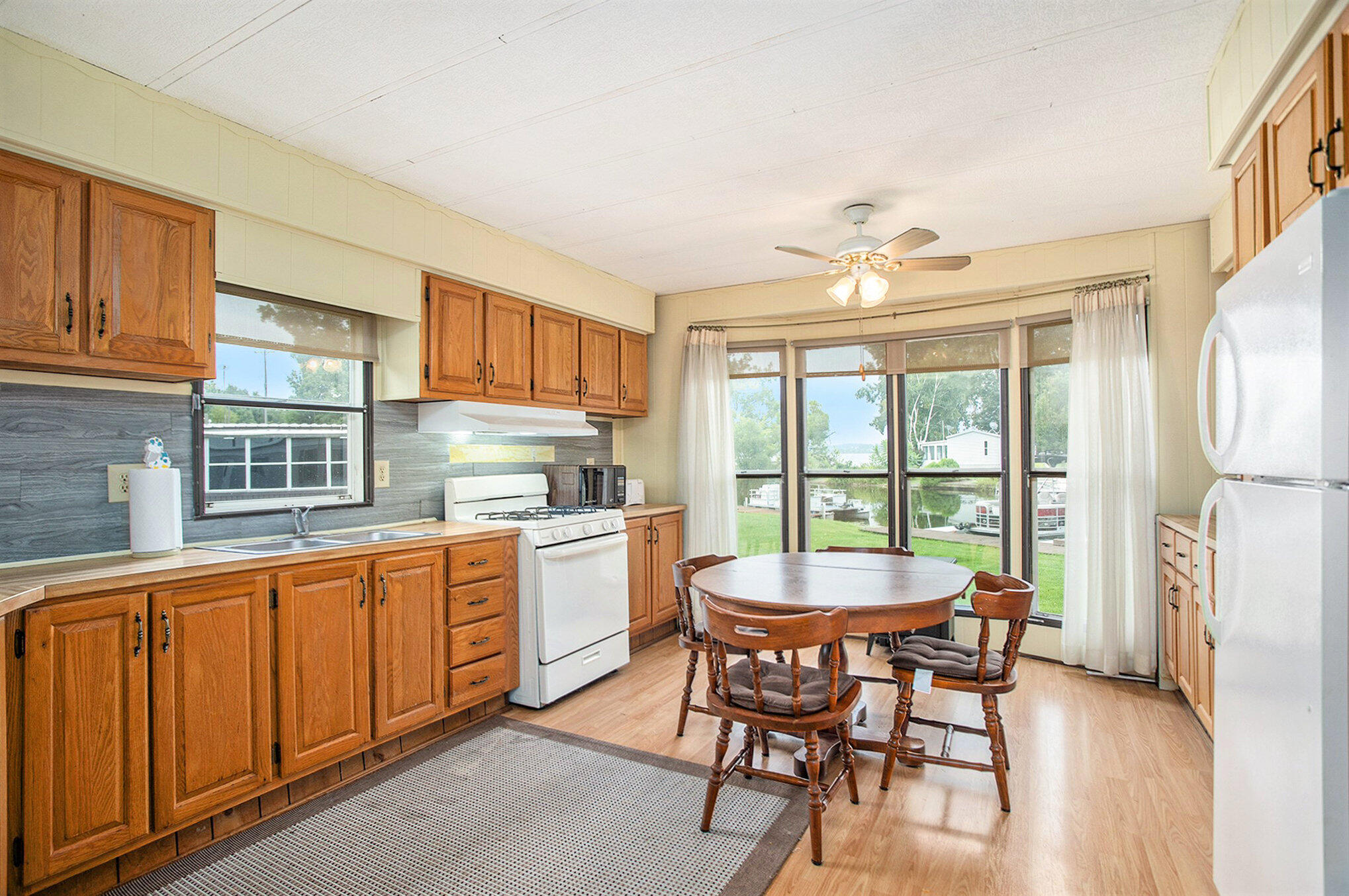 375 East Southern Road Coldwater, MI 49036 - Photo 9 of 20 009_375_e_southern_rd_coldwater_mi_49036