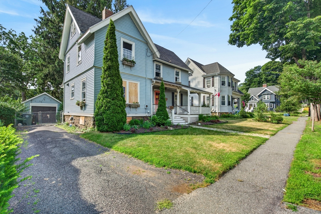18 Sturtevant Street Beverly, MA 01915 - Photo 9 of 18