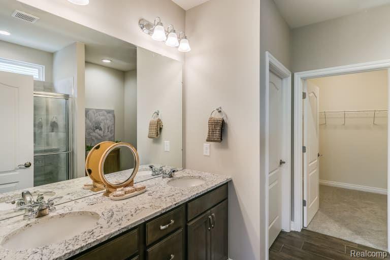 50063 Ogden Road Canton, MI 48188 - Photo 8 of 9