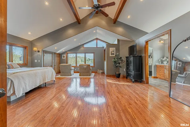 $494,000 | 4 Cottonwood Lane, Lincoln, IL 62656