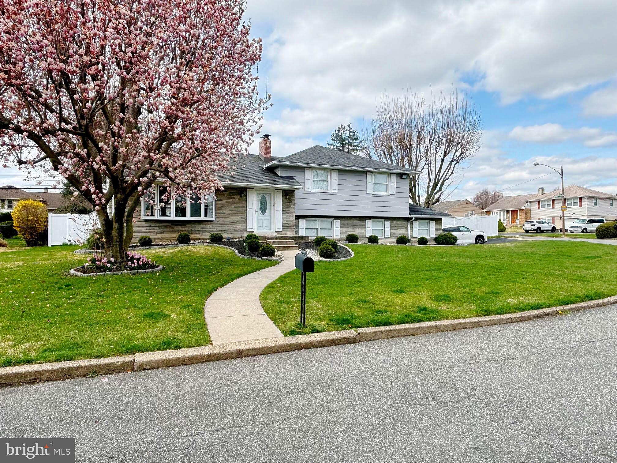 1000 Twist Road Philadelphia, PA 19115 - Photo 2 of 53