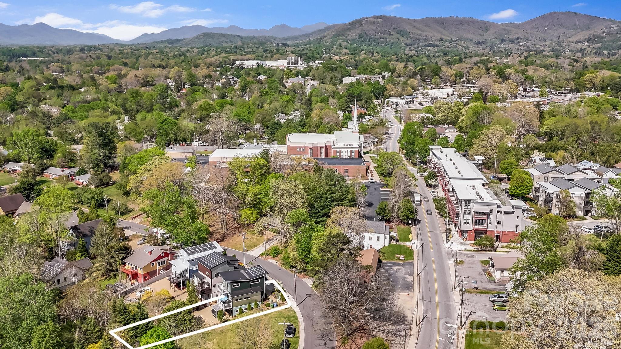 14 Sulphur Springs Road Asheville, NC 28806 - Photo 4 of 29 an aerial view of multiple house