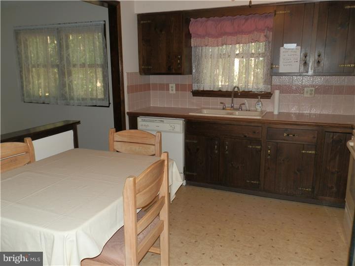225 Oakshade Road Tabernacle, NJ 08088 - Photo 5 of 17