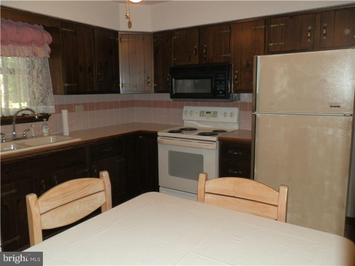 225 Oakshade Road Tabernacle, NJ 08088 - Photo 6 of 17