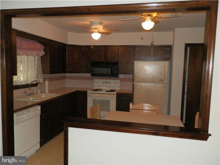 225 Oakshade Road Tabernacle, NJ 08088 - Photo 7 of 17