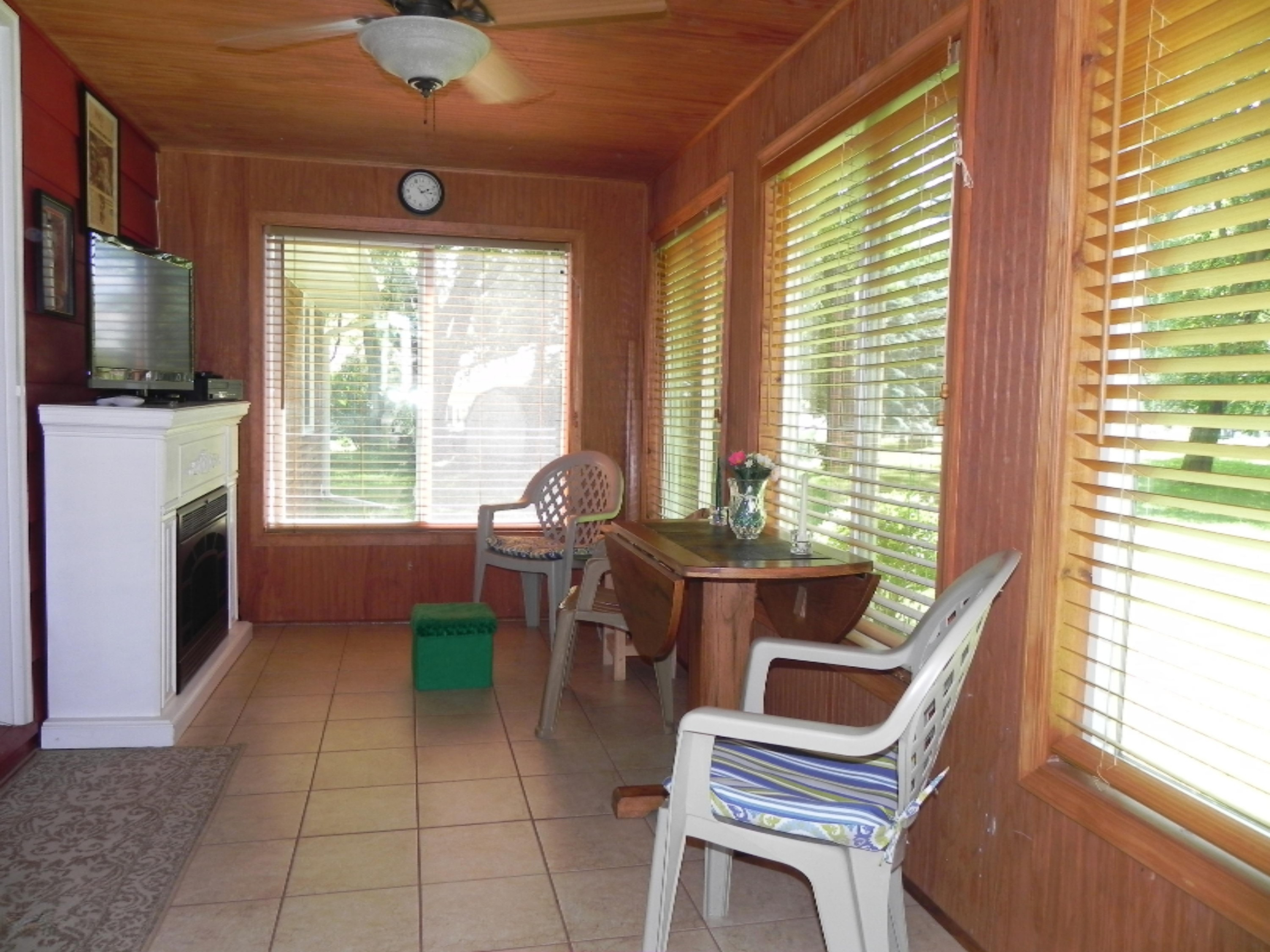 84660 Gregory Terrace Decatur, MI 49045 - Photo 21 of 33 DSCN5149