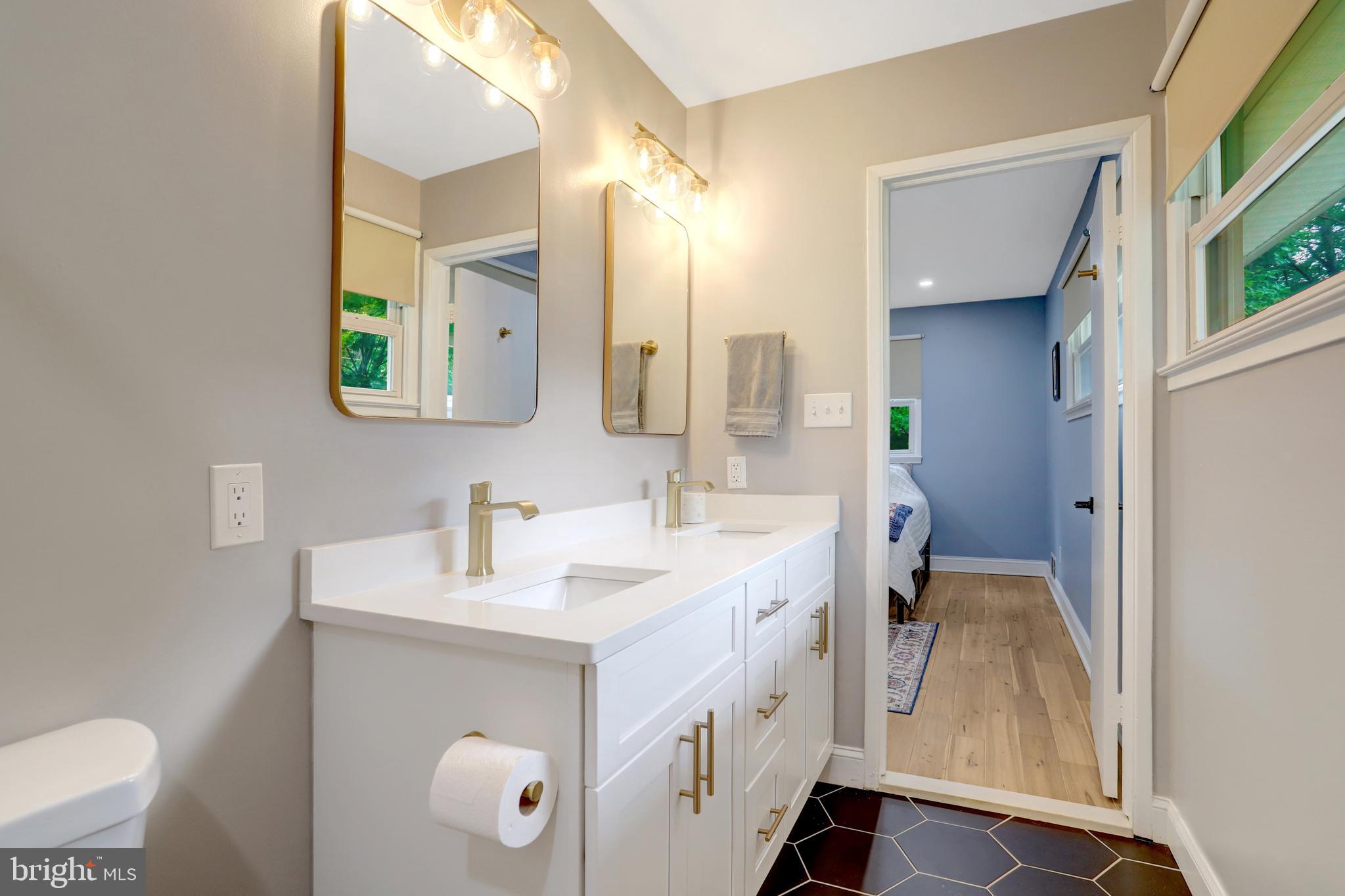 5418 Inverchapel Road Springfield, VA 22151 - Photo 21 of 94