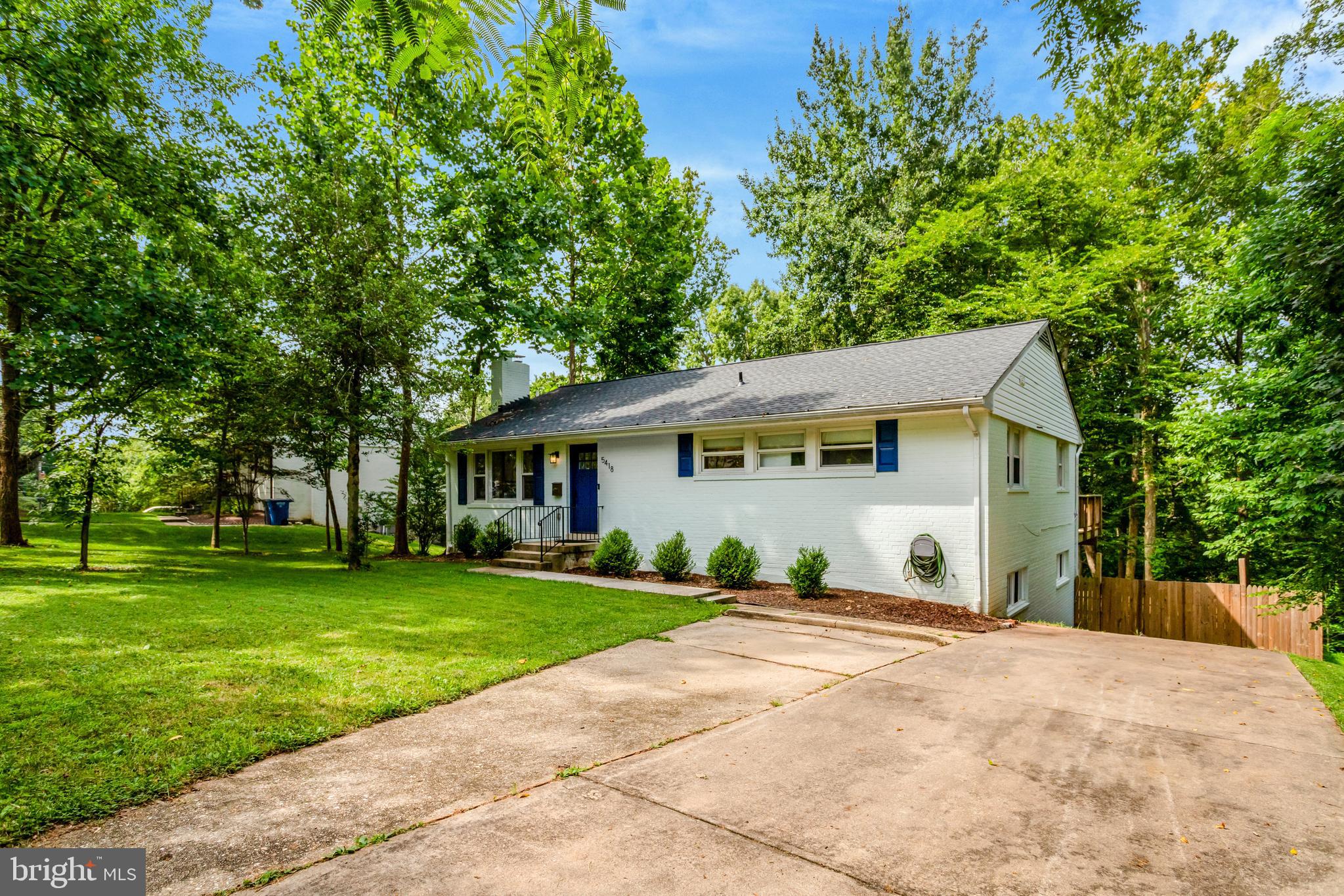 5418 Inverchapel Road Springfield, VA 22151 - Photo 74 of 94 a front view of house with yard and green space