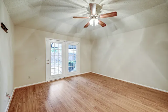 $2,900 | 60 West Indian Sage Circle, The Woodlands, TX 77381