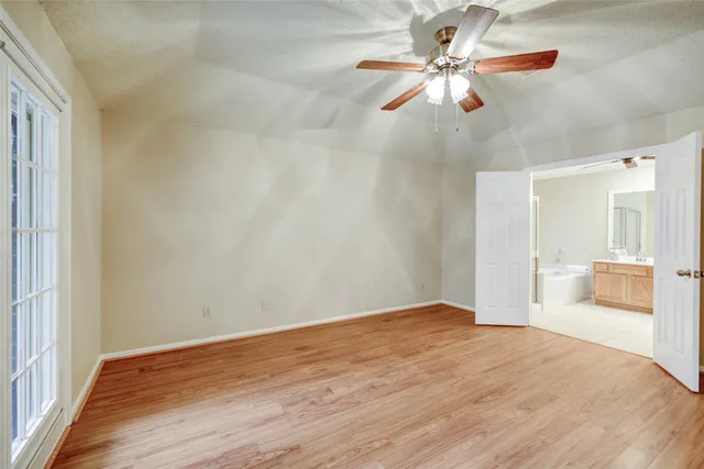 $2,900 | 60 West Indian Sage Circle, The Woodlands, TX 77381