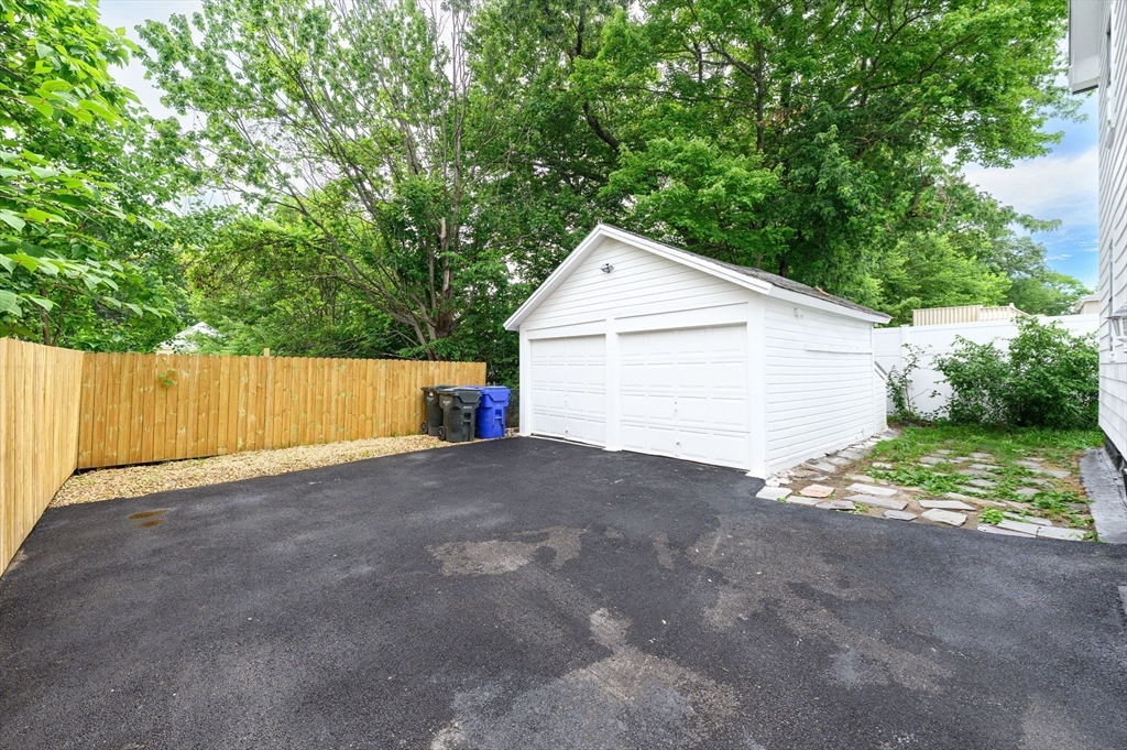 27 Appleton Street, Unit 1 Springfield, MA 01108 - Photo 25 of 28
