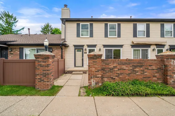 $184,900 | 41080 Northwind Drive, Canton, MI 48188