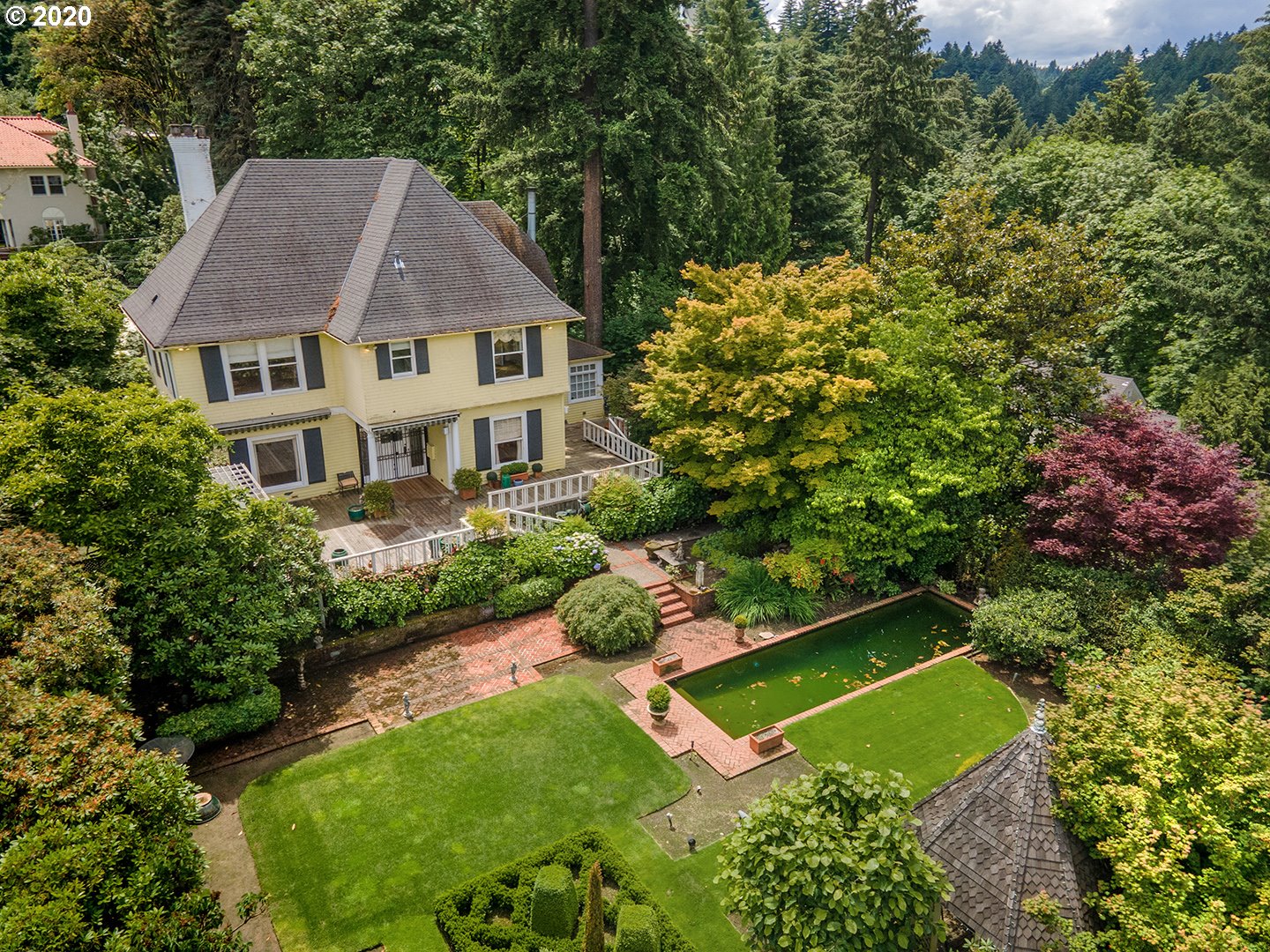 2161 Southwest Laurel Street Portland, OR 97201 - Photo 27 of 32 Gallery Image 27