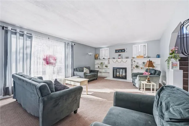 $225,000 | 226 West North Street, Mercer, PA 16137