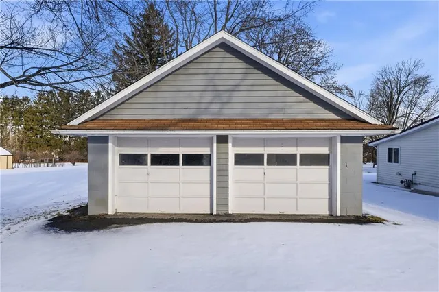 $225,000 | 226 West North Street, Mercer, PA 16137