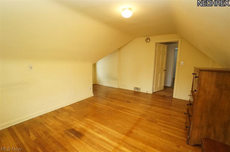 3502 Cummings Road Cleveland, OH 44118 - Photo 14 of 25 Gallery Image 14