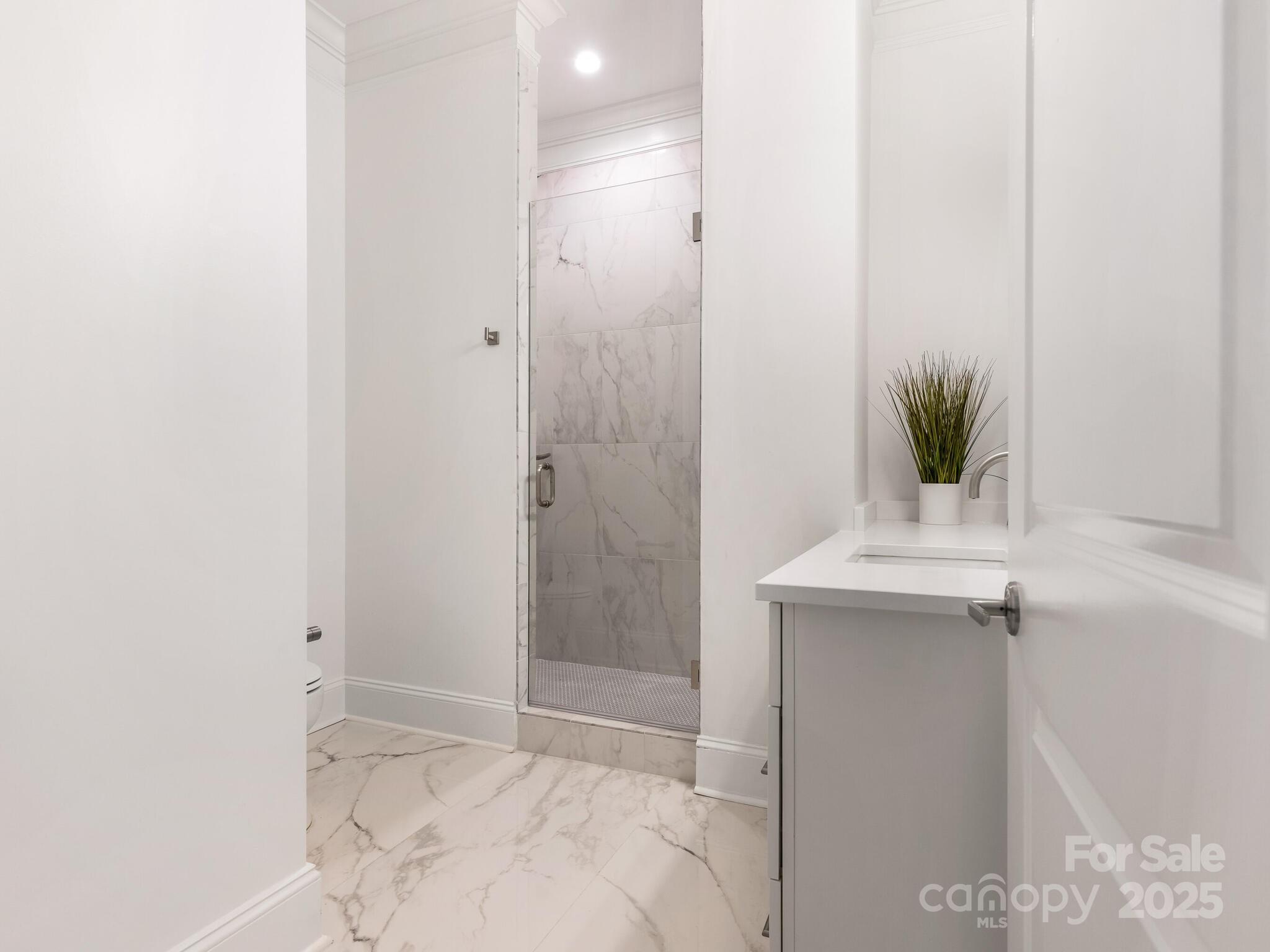 2823 Providence Road, Unit 152 Charlotte, NC 28211 - Photo 30 of 41 a bathroom with a shower