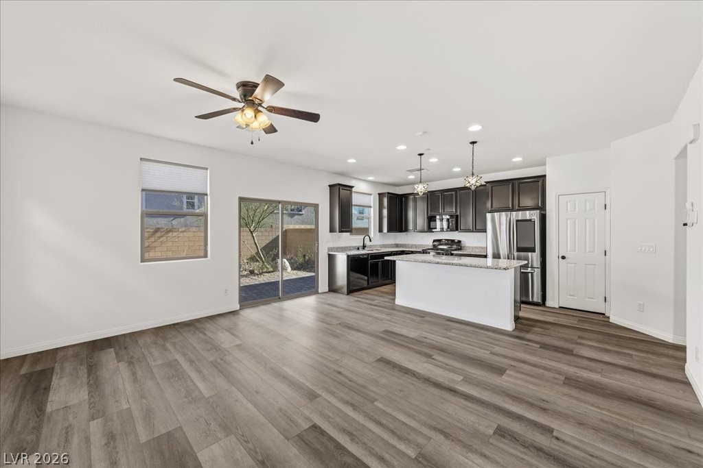 290 Cape Seville Place Henderson, NV 89015 - Photo 6 of 50 Generous great room