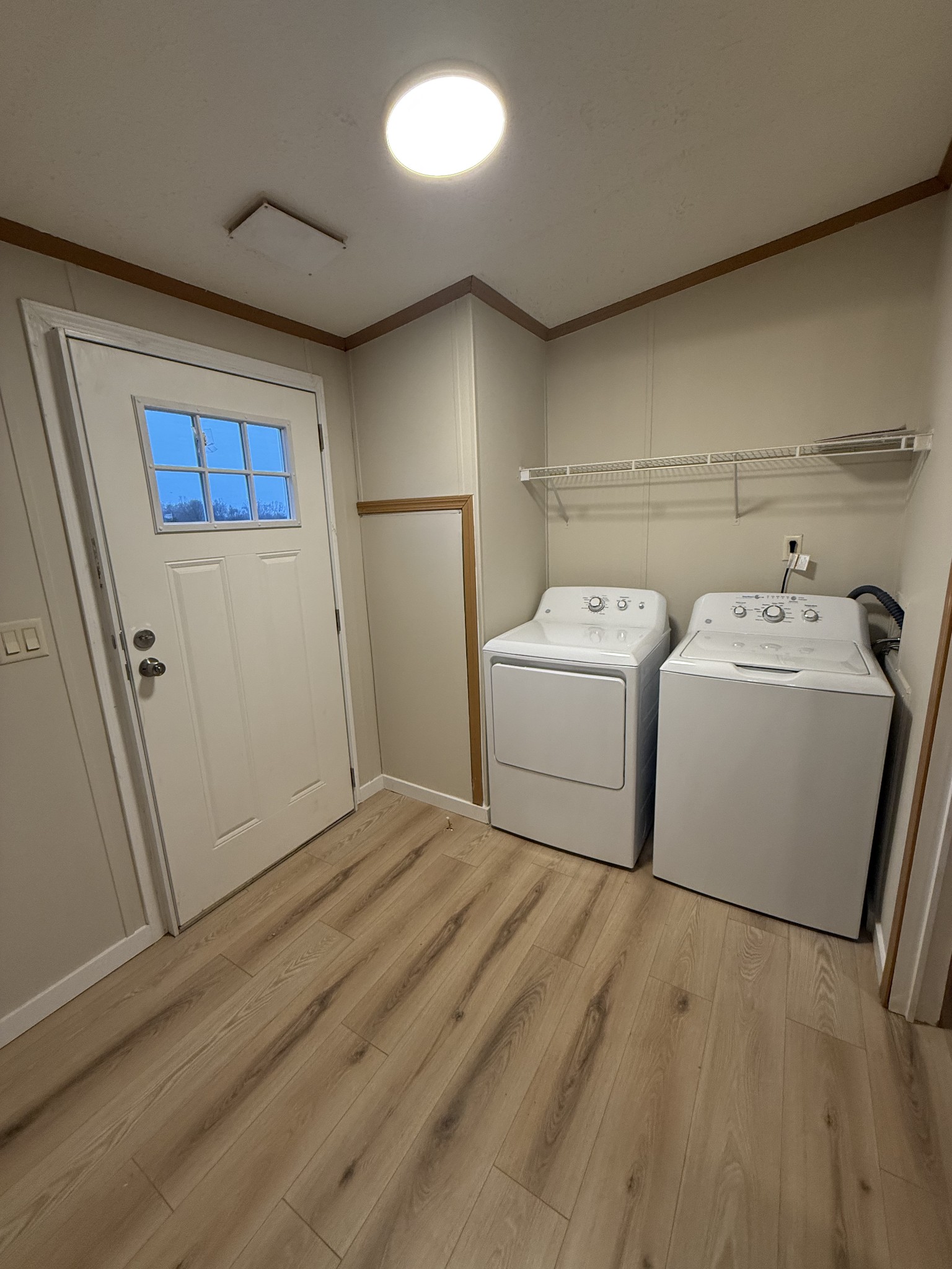 621 Cook Road Portland, TN 37148 - Photo 42 of 55 a utility room with dryer and washer
