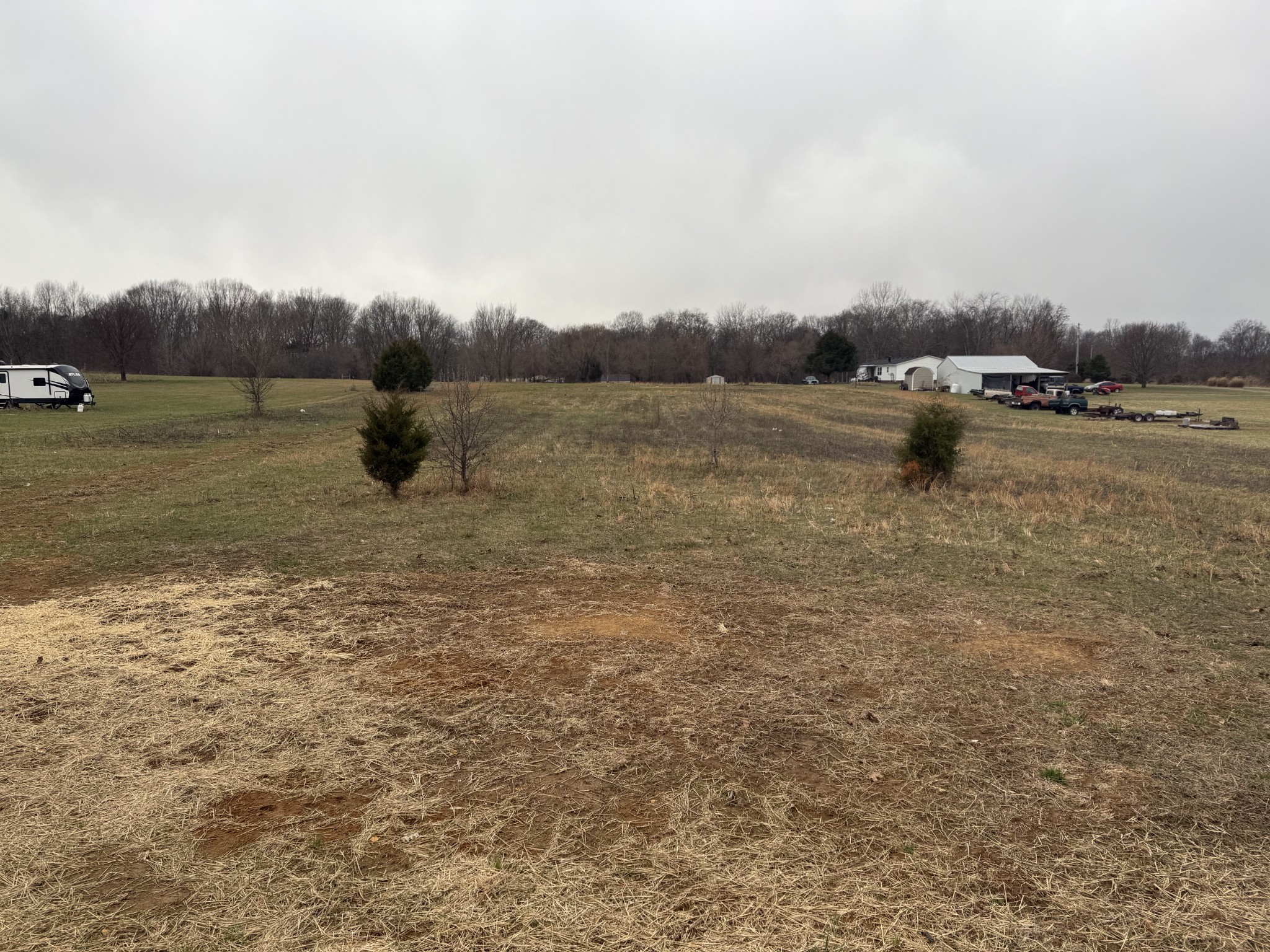621 Cook Road Portland, TN 37148 - Photo 51 of 55 a view of a lake with houses in the back