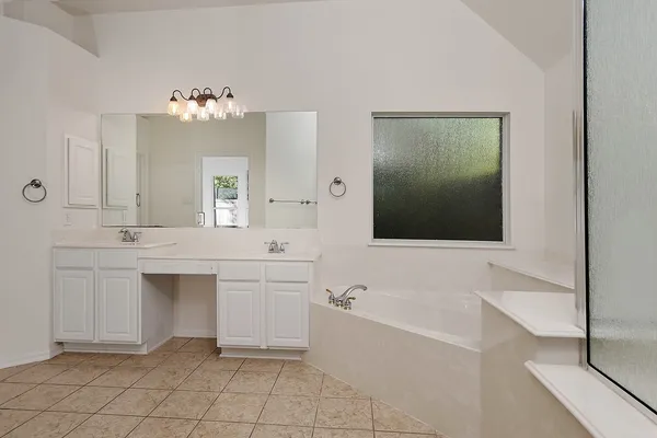 $3,800 | 54 Galway Place, The Woodlands, TX 77382