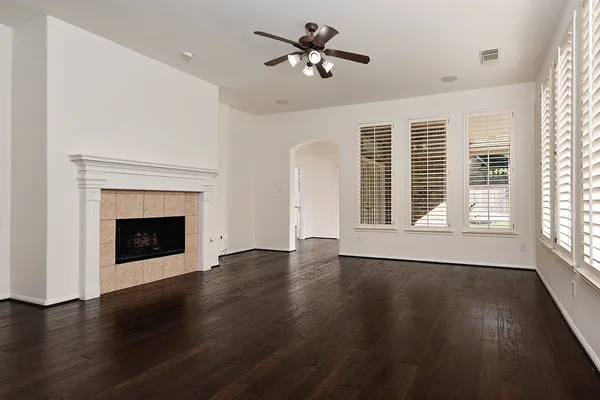 $3,800 | 54 Galway Place, The Woodlands, TX 77382